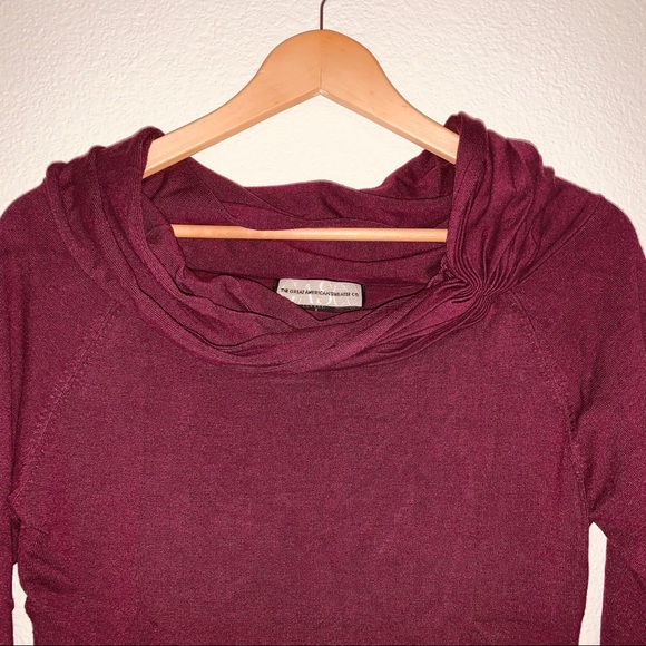 GASCO Wine Fitted Wide Collar Sweater - Picture 4 of 5